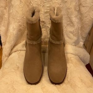 Frye Suede Size 10 Women's Sabrina boot